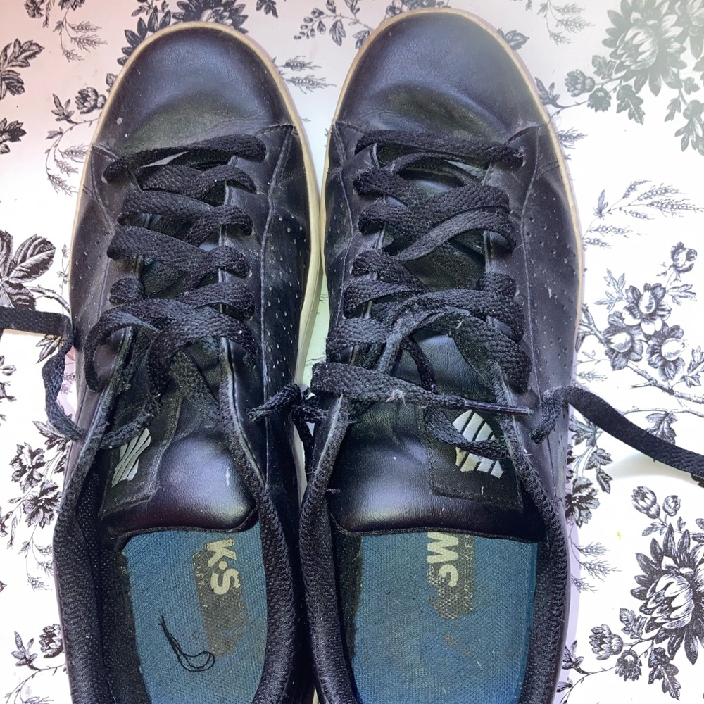 Shoes - Picture 3 of 3